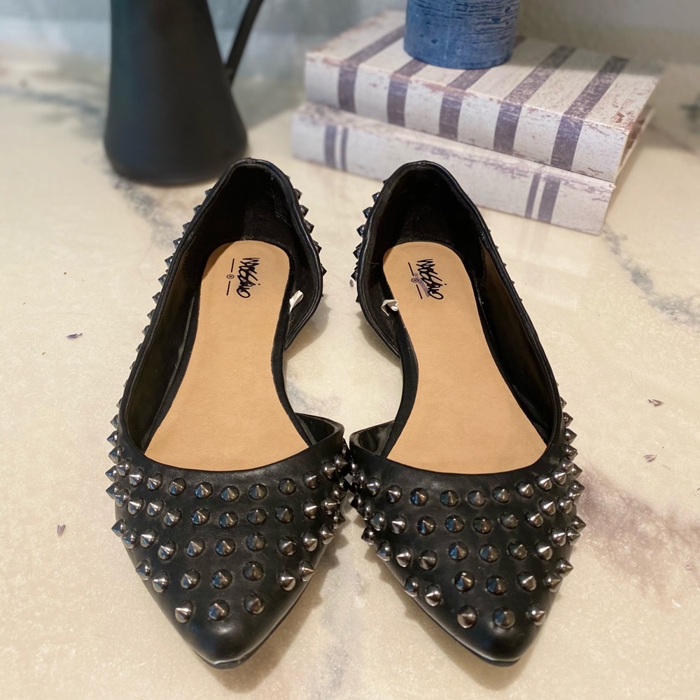 Mossimo spiked flats